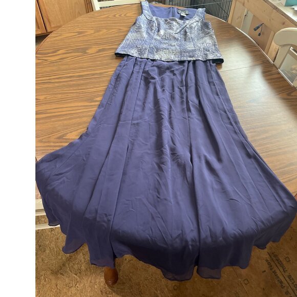 Alex Evenings purple silver maxi gown with jacket size 12 - Picture 6 of 9